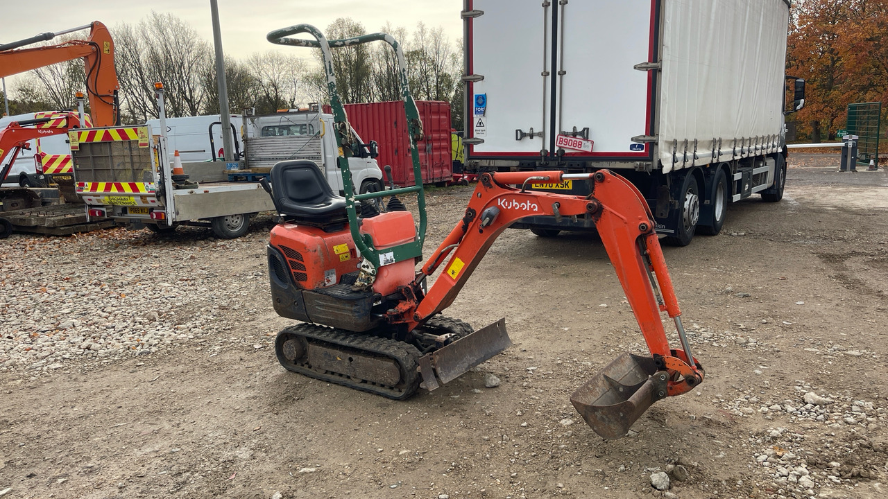 KUBOTA K008-3 - Мини-экскаватор: фото 1 KUBOTA K008-3 - Мини-экскаватор: фото 1