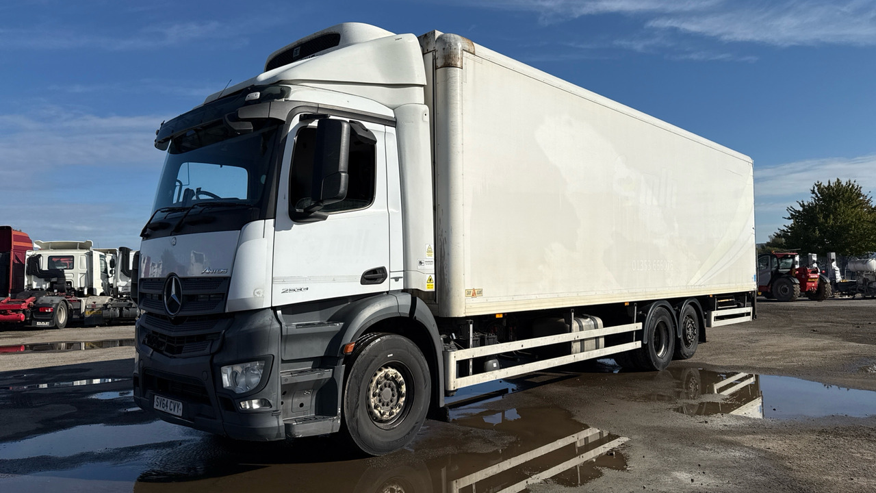 MERCEDES-BENZ ANTOS 2533 - Рефрижератор: фото 2 MERCEDES-BENZ ANTOS 2533 - Рефрижератор: фото 2
