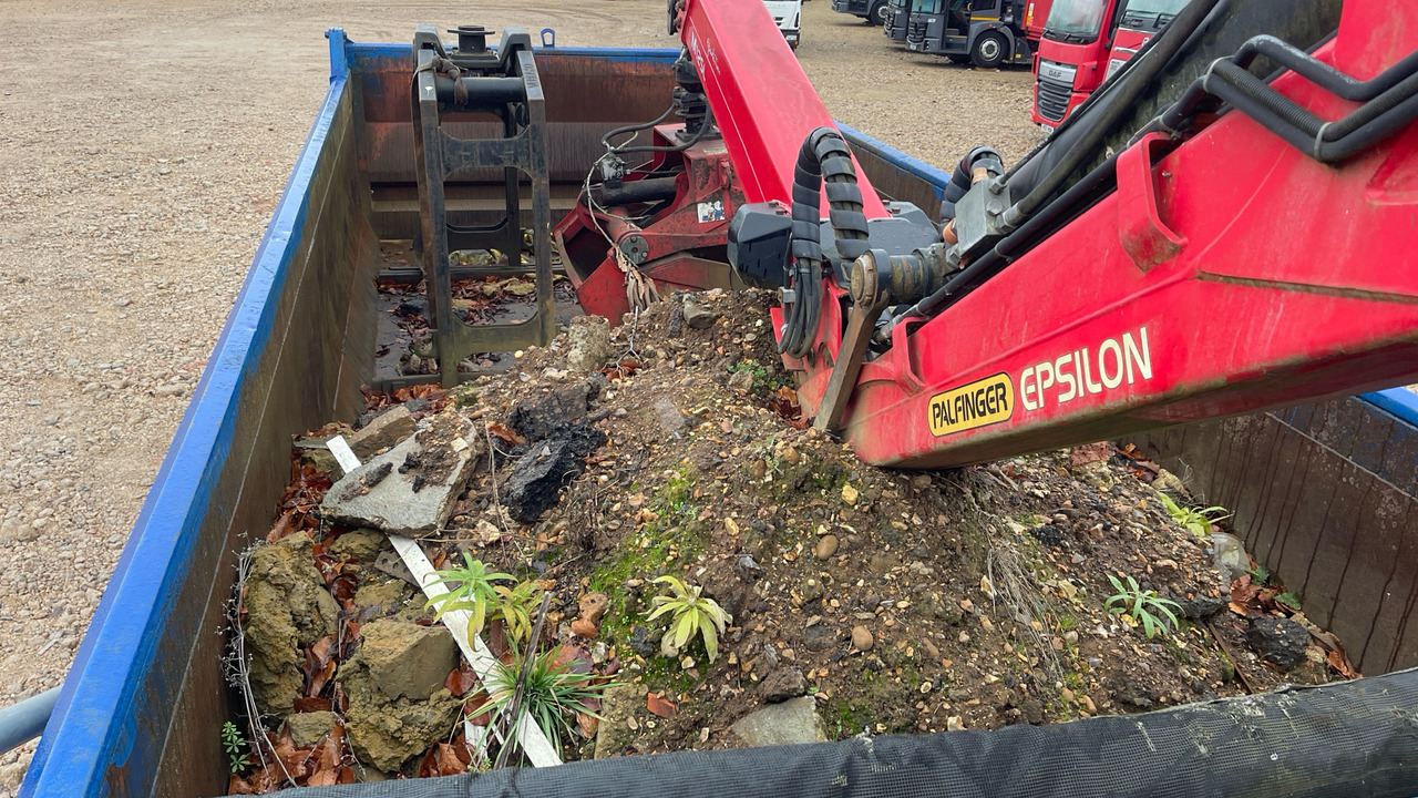 Самосвал, Автоманипулятор MERCEDES-BENZ AROCS 3240: фото 16 Самосвал, Автоманипулятор MERCEDES-BENZ AROCS 3240: фото 16