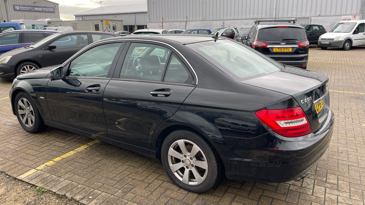 MERCEDES-BENZ C200 - Седан: фото 3 MERCEDES-BENZ C200 - Седан: фото 3