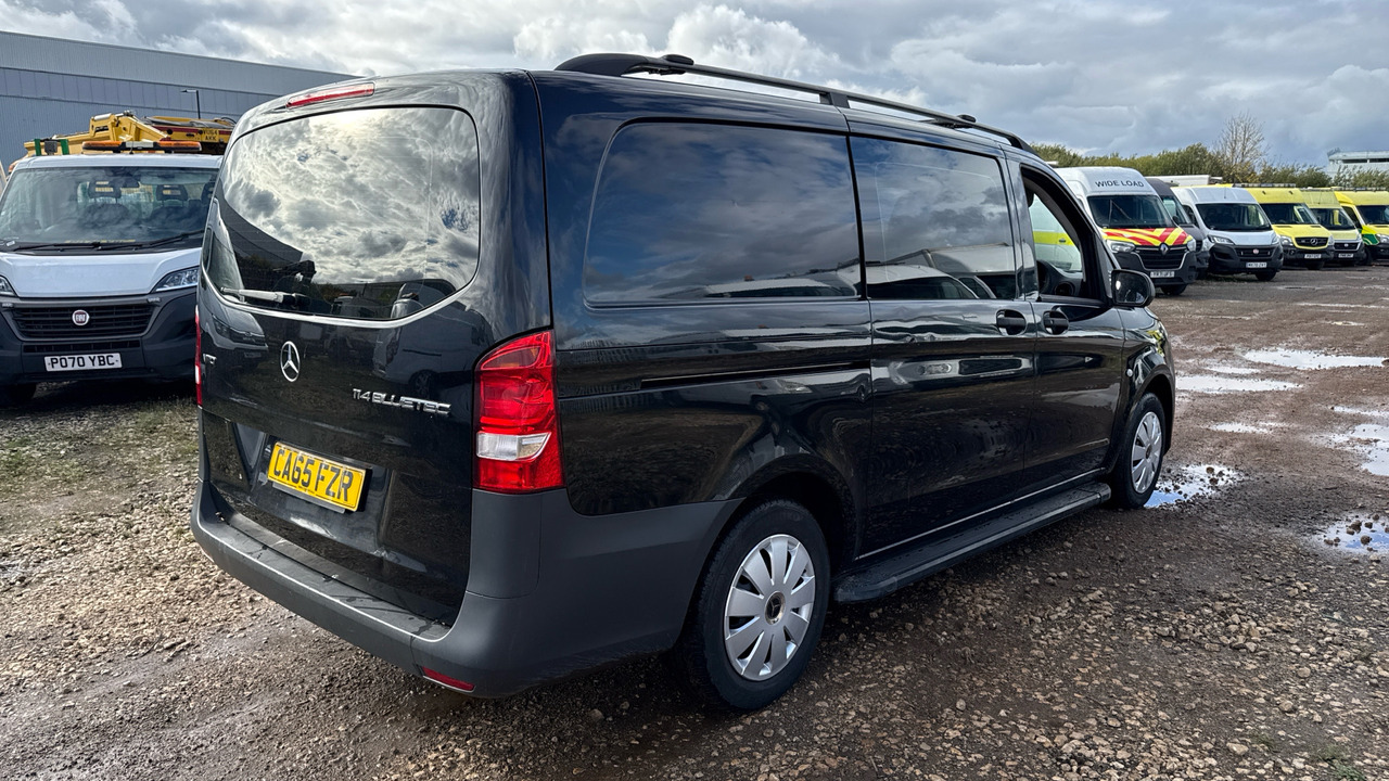MERCEDES-BENZ VITO 114CDI BlueTec - Грузопассажирский фургон: фото 4 MERCEDES-BENZ VITO 114CDI BlueTec - Грузопассажирский фургон: фото 4