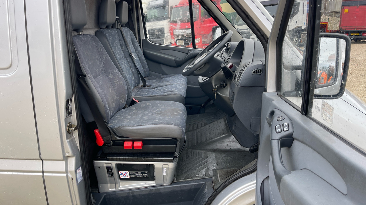 MERCEDES SPRINTER 316 CDI - Цельнометаллический фургон: фото 5 MERCEDES SPRINTER 316 CDI - Цельнометаллический фургон: фото 5