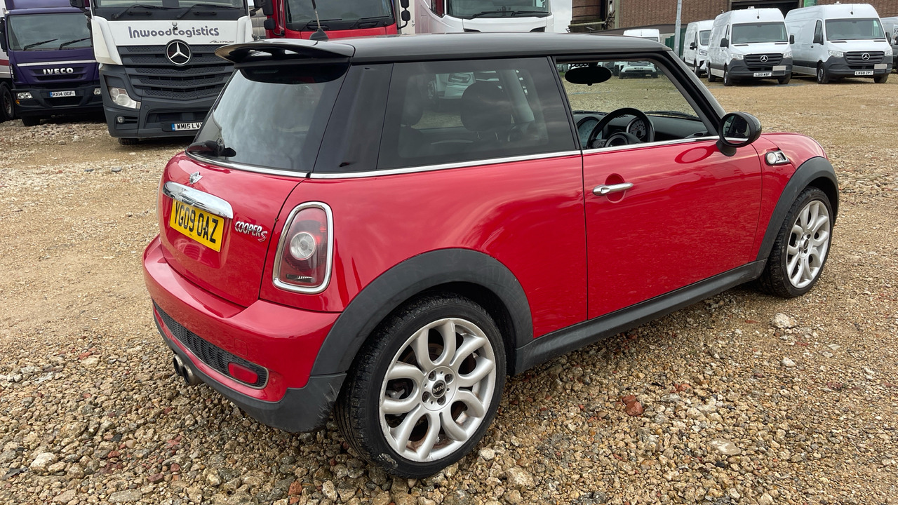 MINI COOPER COOPER S - Хэтчбек: фото 4 MINI COOPER COOPER S - Хэтчбек: фото 4