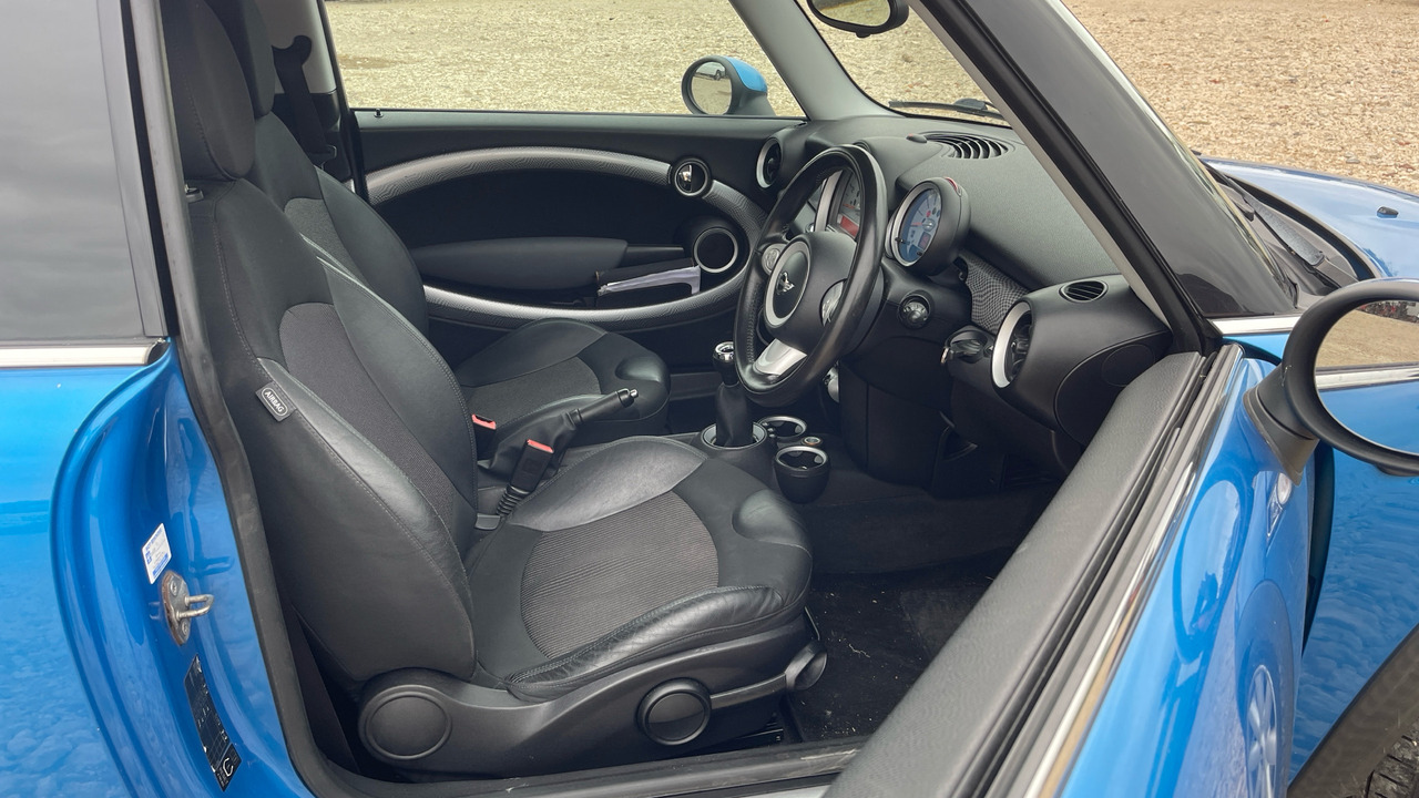 MINI COOPER S 1.6 - Хэтчбек: фото 5 MINI COOPER S 1.6 - Хэтчбек: фото 5