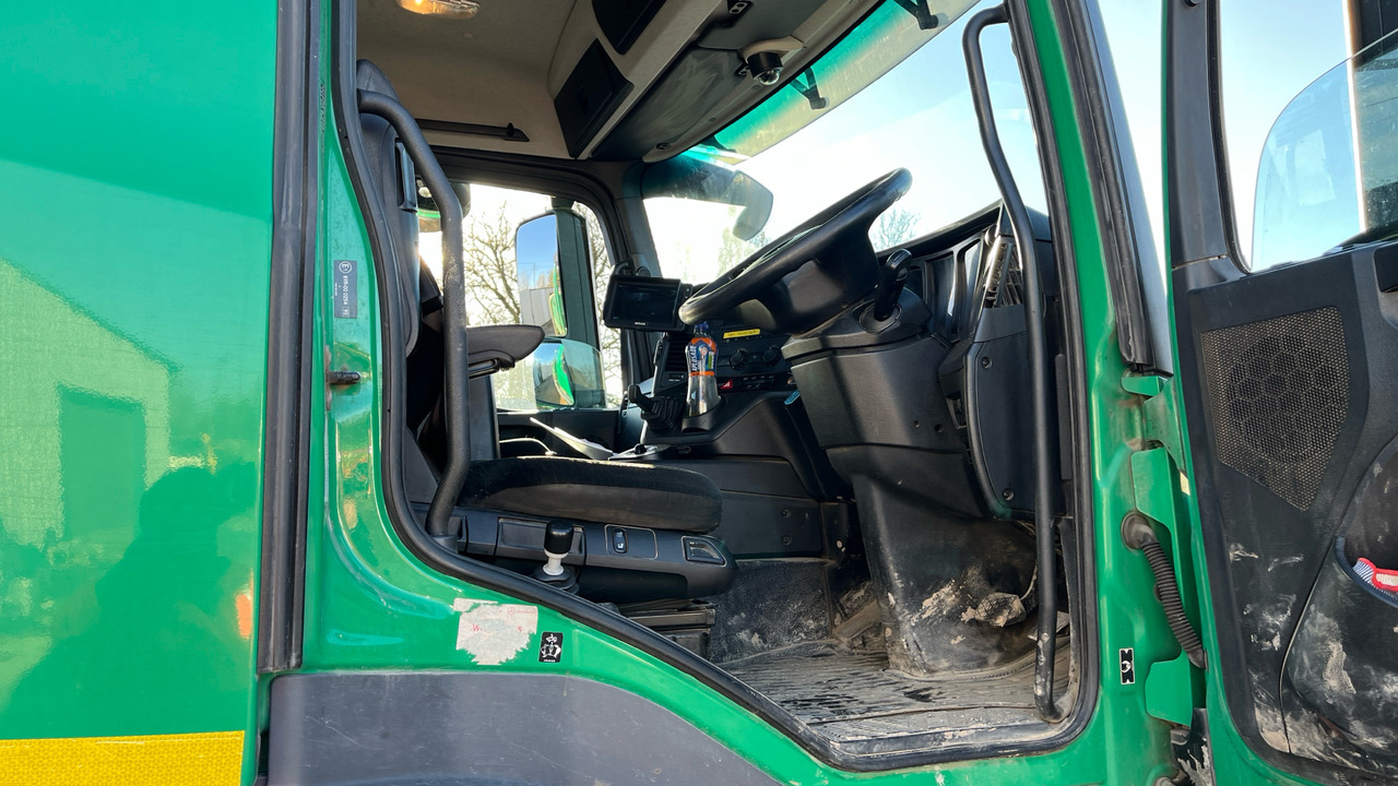 Mercedes-Benz Arocs 3240 - Самосвал: фото 5 Mercedes-Benz Arocs 3240 - Самосвал: фото 5