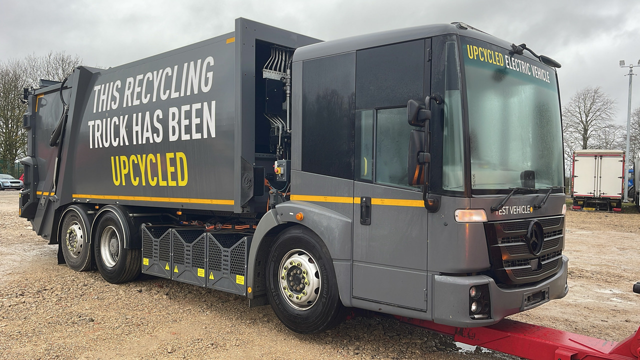 Mercedes-Benz Econic - Мусоровоз: фото 1 Mercedes-Benz Econic - Мусоровоз: фото 1