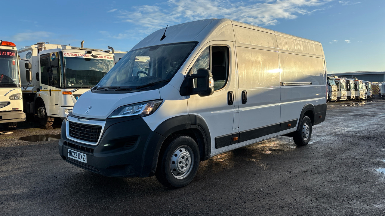 PEUGEOT BOXER 435 2.2 BlueHDi H2 Professional Van 140ps - Цельнометаллический фургон: фото 2 PEUGEOT BOXER 435 2.2 BlueHDi H2 Professional Van 140ps - Цельнометаллический фургон: фото 2