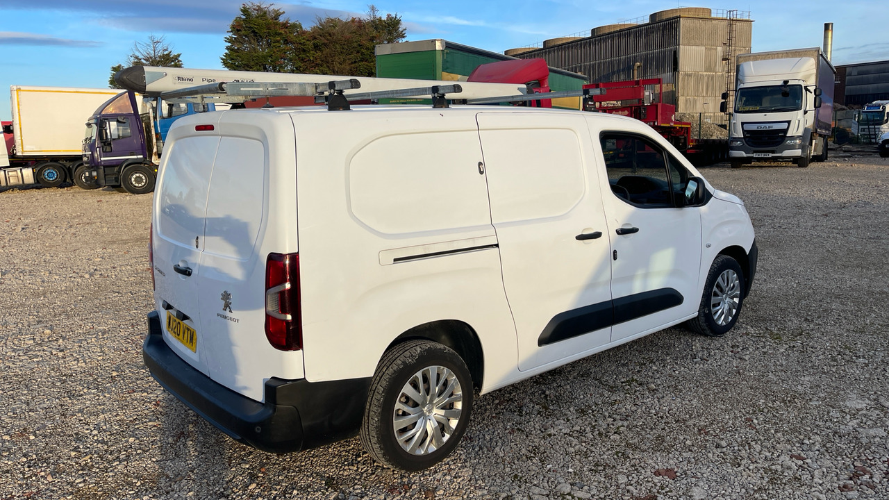 PEUGEOT PARTNER 850 1.5 BLUE HDI 100PS - Легковой фургон: фото 4 PEUGEOT PARTNER 850 1.5 BLUE HDI 100PS - Легковой фургон: фото 4