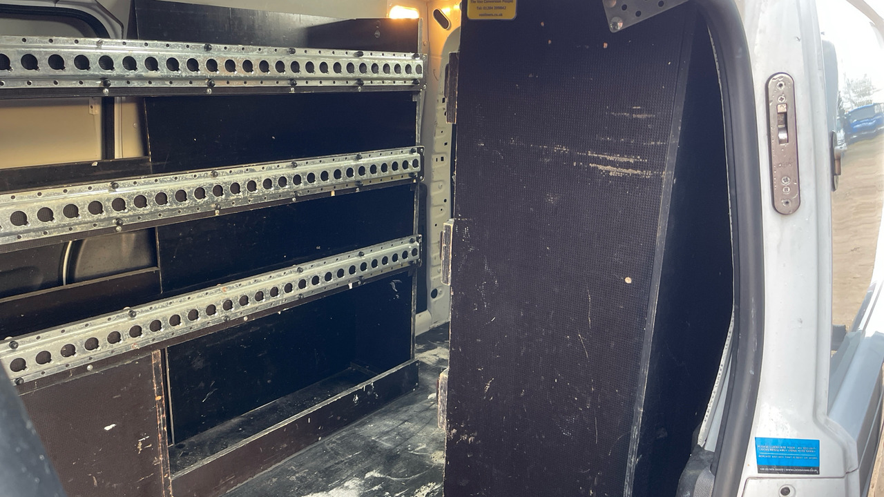 Легковой фургон PEUGEOT PARTNER 850 1.5 BlueHDi 100ps Professional: фото 16 Легковой фургон PEUGEOT PARTNER 850 1.5 BlueHDi 100ps Professional: фото 16