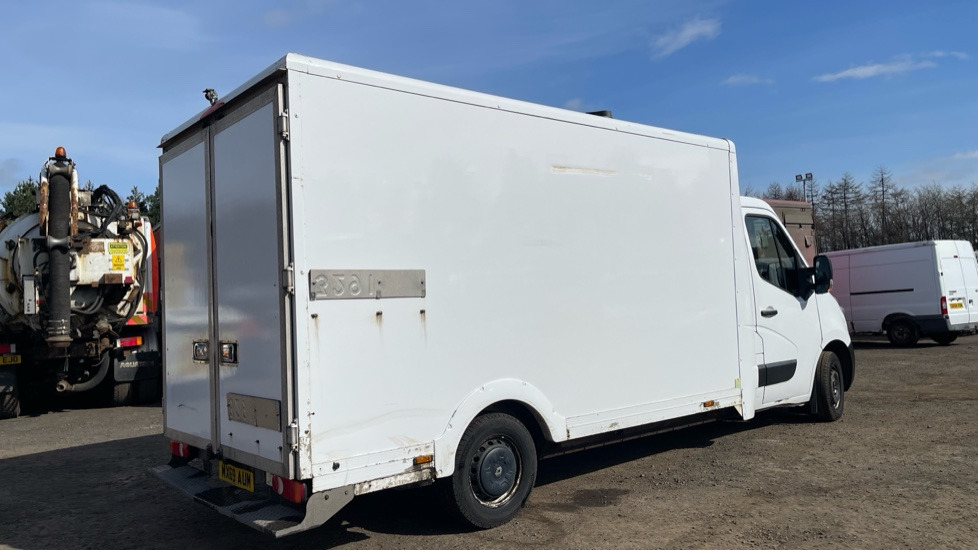 RENAULT MASTER LL35 2.3 DCI BUSINESS130PS - Фургон с закрытым кузовом: фото 4 RENAULT MASTER LL35 2.3 DCI BUSINESS130PS - Фургон с закрытым кузовом: фото 4