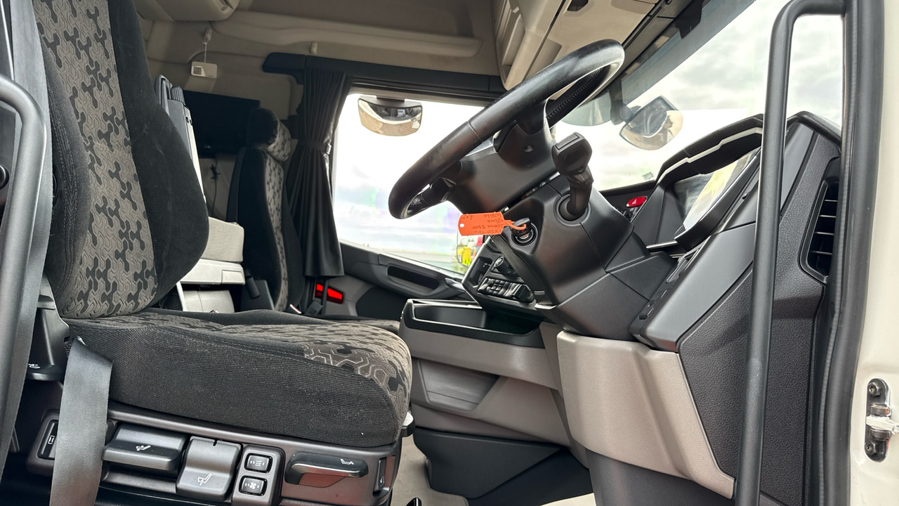 SCANIA S 500 - Тягач: фото 5 SCANIA S 500 - Тягач: фото 5