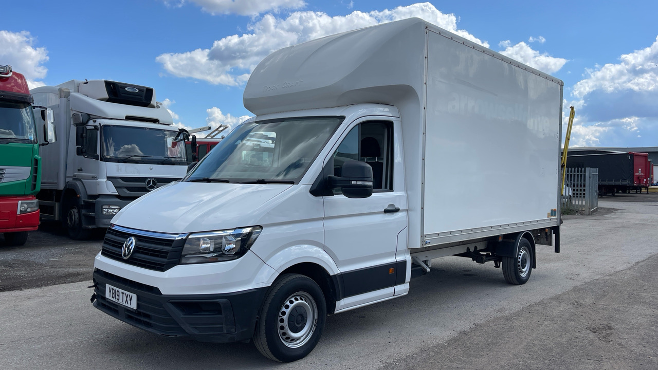 Volkswagen Crafter CR35 2.0 TDI 140PS STARTLINE ETG - Фургон с закрытым кузовом: фото 2 Volkswagen Crafter CR35 2.0 TDI 140PS STARTLINE ETG - Фургон с закрытым кузовом: фото 2