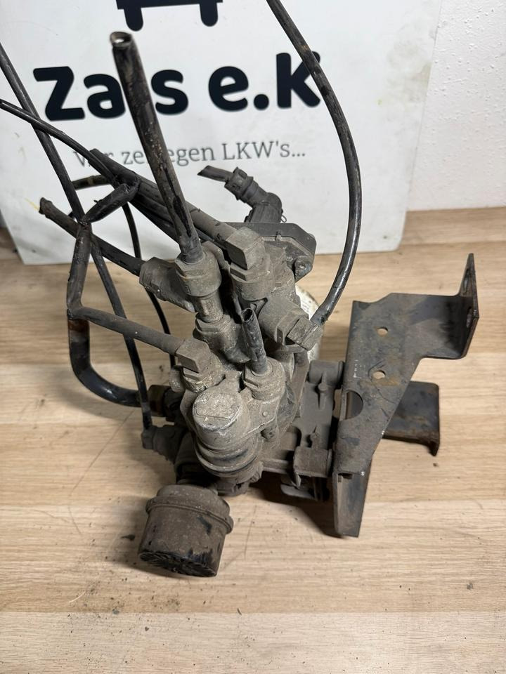 DAF KNORR-BREMSE Lufttrockner II37464N50 AE4528 - Принадлежность тормозной системы для Грузовиков: фото 5 DAF KNORR-BREMSE Lufttrockner II37464N50 AE4528 - Принадлежность тормозной системы для Грузовиков: фото 5