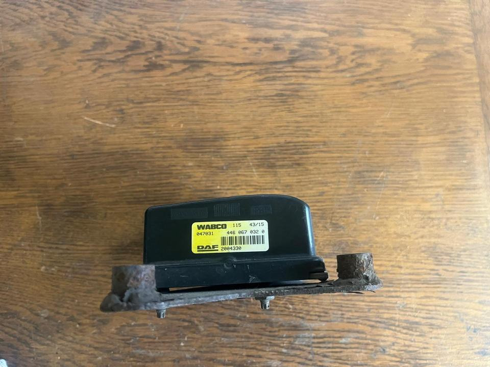DAF Radarsensor 2004330 WABCO 4460670320 - Сенсор для Грузовиков: фото 4 DAF Radarsensor 2004330 WABCO 4460670320 - Сенсор для Грузовиков: фото 4