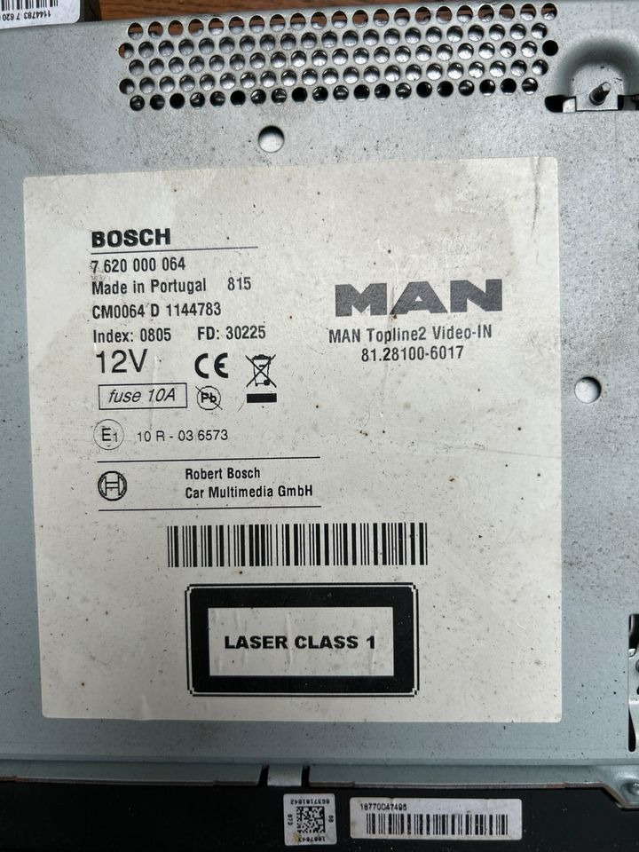 MAN Radio/Navigationssystem TGM BOSCH 81.28100-6017 - Система навигации для Грузовиков: фото 3 MAN Radio/Navigationssystem TGM BOSCH 81.28100-6017 - Система навигации для Грузовиков: фото 3