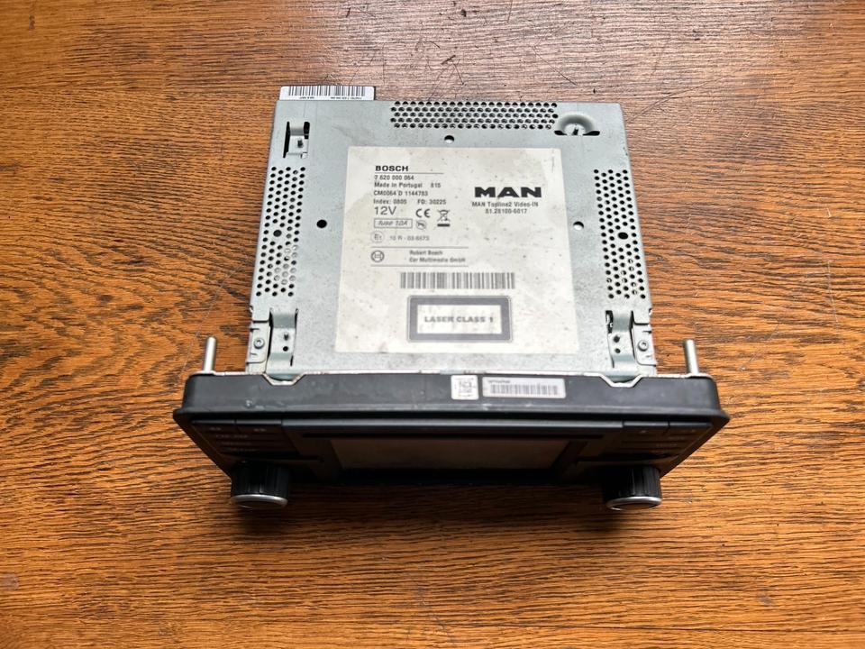 MAN Radio/Navigationssystem TGM BOSCH 81.28100-6017 - Система навигации для Грузовиков: фото 2 MAN Radio/Navigationssystem TGM BOSCH 81.28100-6017 - Система навигации для Грузовиков: фото 2