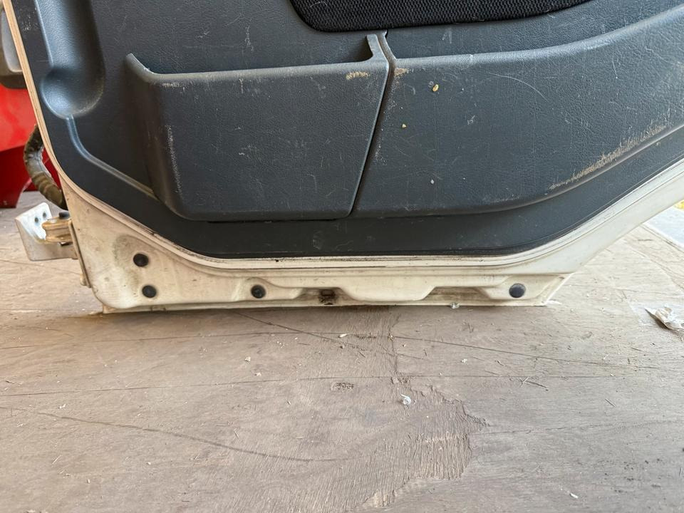 MAN TGL Beifahrertür Weiß Spiegel Innenverkleidung - Дверь и запчасти для Грузовиков: фото 5 MAN TGL Beifahrertür Weiß Spiegel Innenverkleidung - Дверь и запчасти для Грузовиков: фото 5