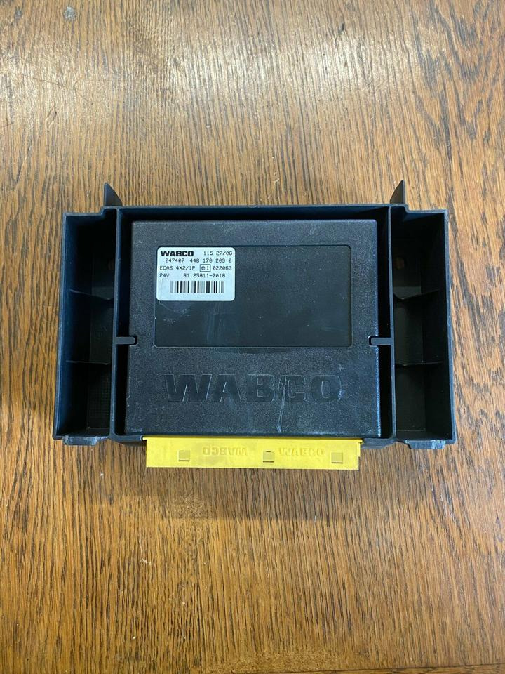 MAN WABCO Steuergerät ECAS 4*2 81.25811-7018 - Блок управления для Грузовиков: фото 1 MAN WABCO Steuergerät ECAS 4*2 81.25811-7018 - Блок управления для Грузовиков: фото 1
