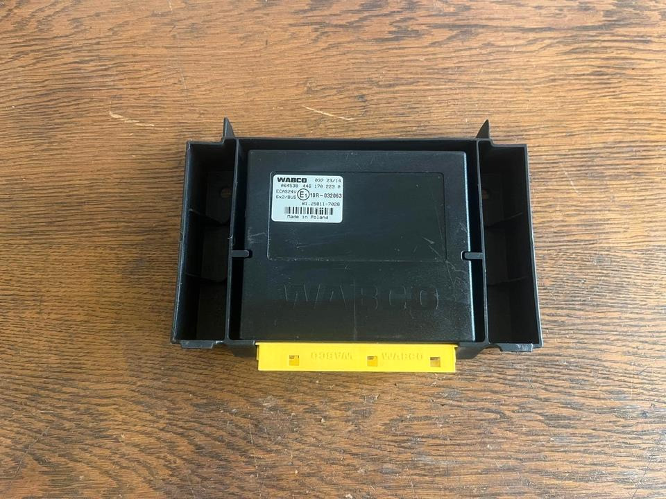 MAN WABCO Steuergerät ECAS 6*2 81258117028 - Блок управления для Грузовиков: фото 2 MAN WABCO Steuergerät ECAS 6*2 81258117028 - Блок управления для Грузовиков: фото 2