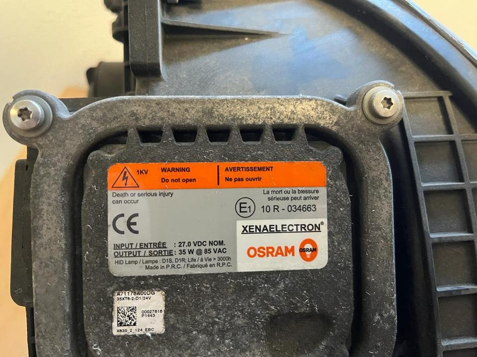 Mercedes Actros Bi Xenon Scheinwerfer Vorne Rechts A9608200739 - Передняя фара для Грузовиков: фото 4 Mercedes Actros Bi Xenon Scheinwerfer Vorne Rechts A9608200739 - Передняя фара для Грузовиков: фото 4