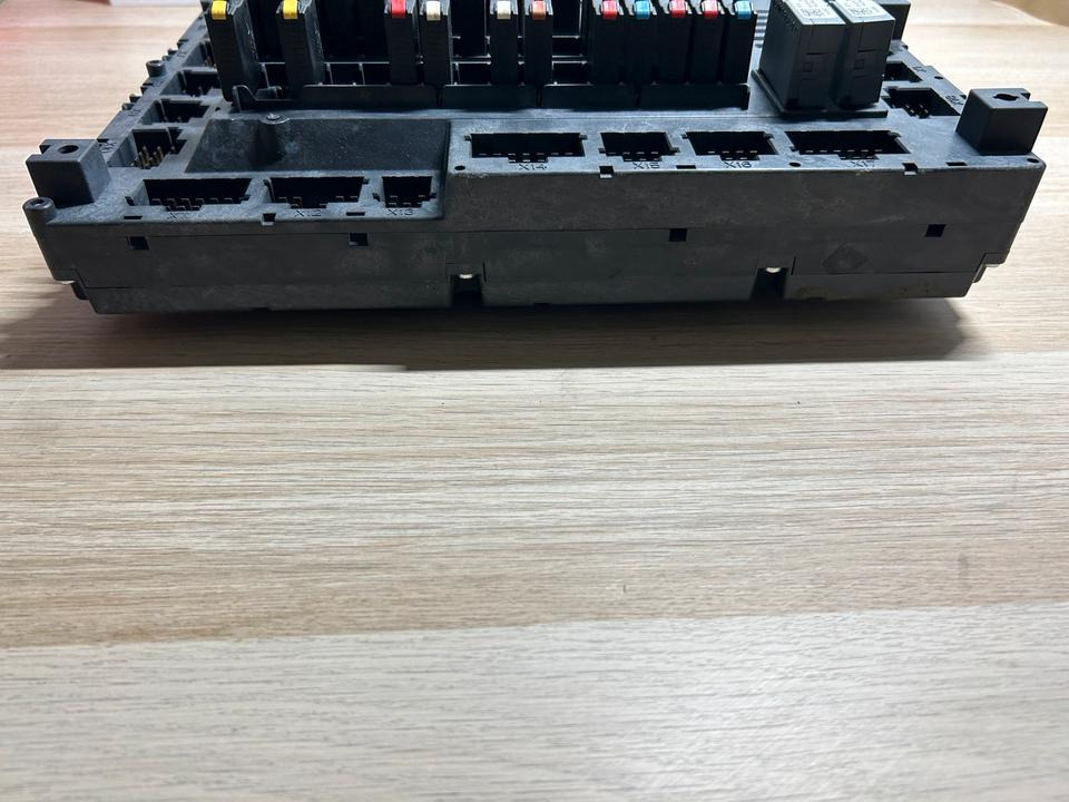 Mercedes Actros MP4 Continental Sicherungskasten A0014466158 - Предохранитель для Грузовиков: фото 5 Mercedes Actros MP4 Continental Sicherungskasten A0014466158 - Предохранитель для Грузовиков: фото 5