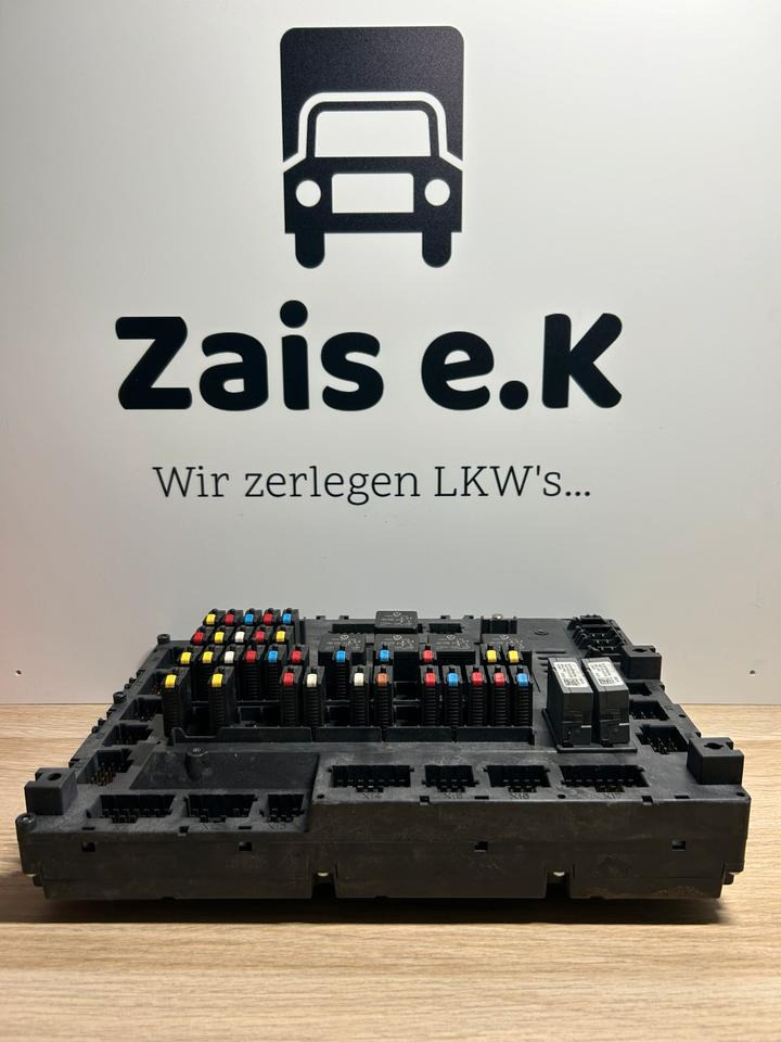 Mercedes Actros MP4 Continental Sicherungskasten A0014466158 - Предохранитель для Грузовиков: фото 1 Mercedes Actros MP4 Continental Sicherungskasten A0014466158 - Предохранитель для Грузовиков: фото 1