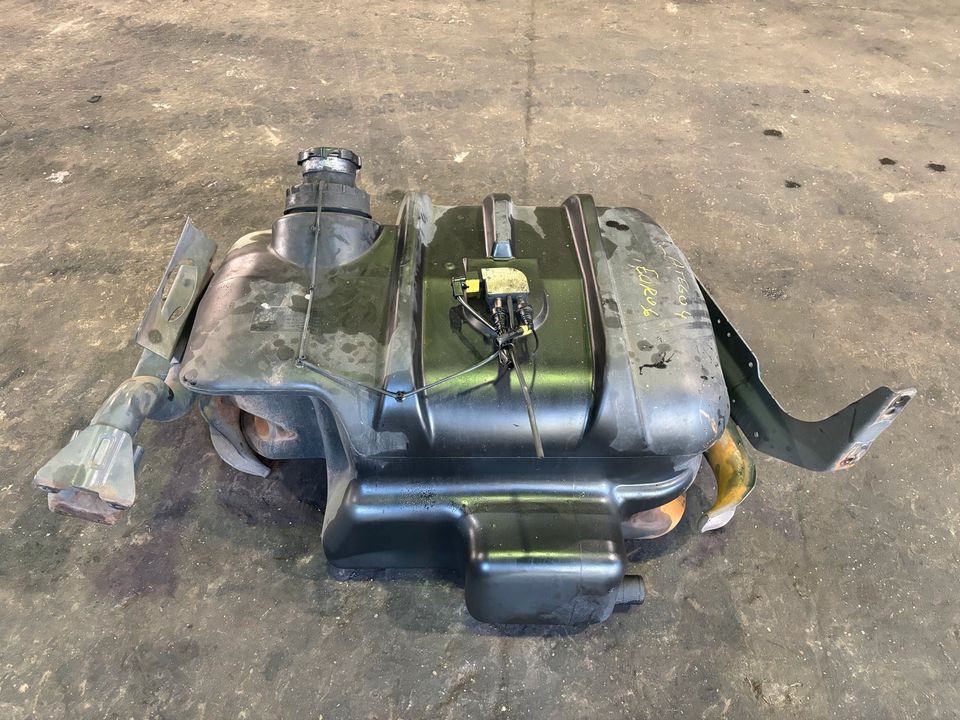 Mercedes Atego 4 EU6 Dieseltank Tank Tankbehälter 200L - Топливный бак для Грузовиков: фото 4 Mercedes Atego 4 EU6 Dieseltank Tank Tankbehälter 200L - Топливный бак для Грузовиков: фото 4