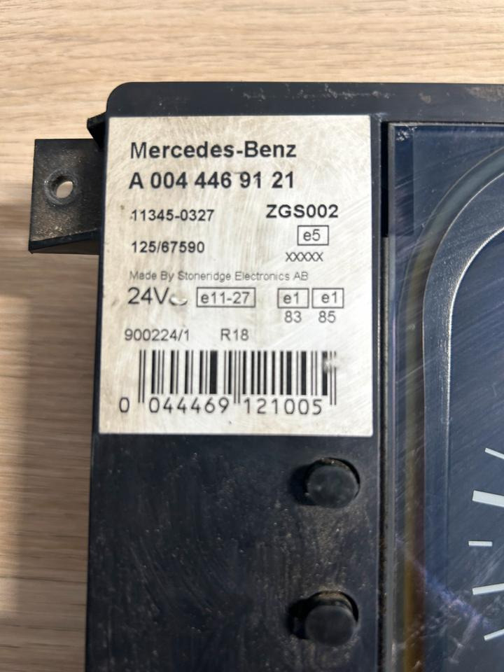 Mercedes Benz Econic Kombiinstrument / Tacho A0044469121 - Приборная панель для Грузовиков: фото 3 Mercedes Benz Econic Kombiinstrument / Tacho A0044469121 - Приборная панель для Грузовиков: фото 3