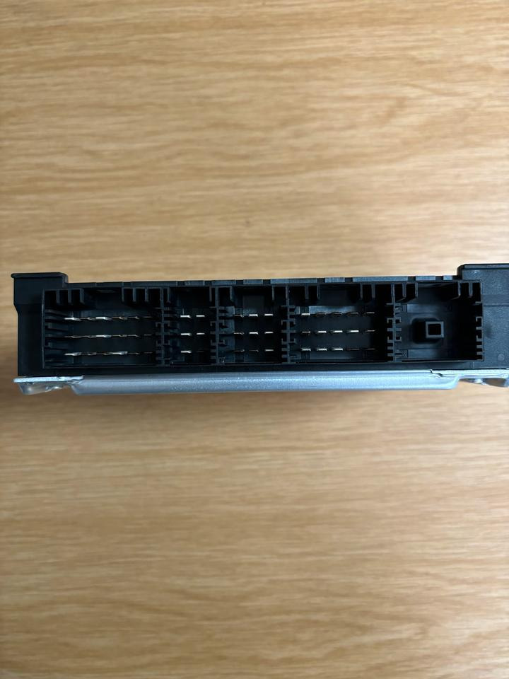 Mercedes KNORR BREMSE ABS Elektronik Steuergerät A0004464314 - Блок управления для Грузовиков: фото 3 Mercedes KNORR BREMSE ABS Elektronik Steuergerät A0004464314 - Блок управления для Грузовиков: фото 3