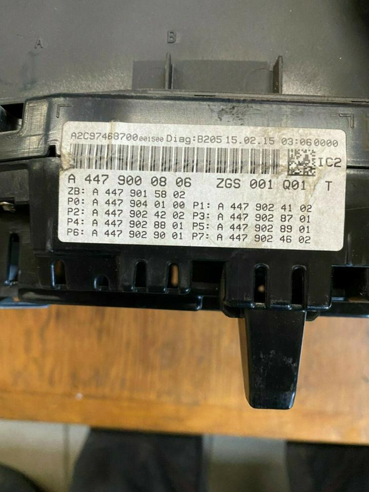 Mercedes Vito Kombiinstrument Tacho A4479000806 - Тахограф для Грузовиков: фото 2 Mercedes Vito Kombiinstrument Tacho A4479000806 - Тахограф для Грузовиков: фото 2