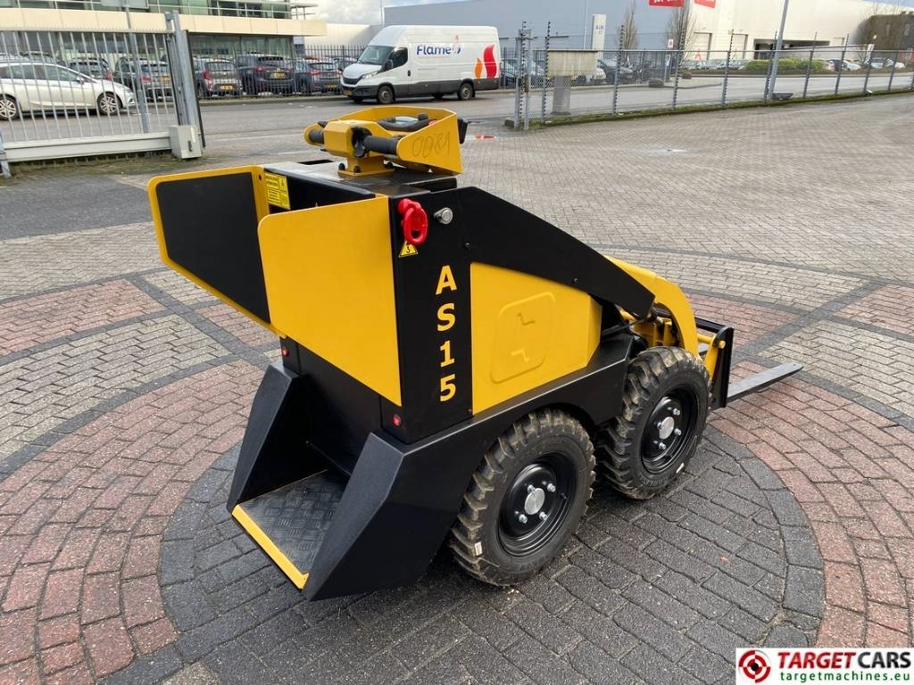 Conmeq AS15 Mini Skid Steer Electric Wheel Loader - Мини-погрузчик с бортовым поворотом: фото 3 Conmeq AS15 Mini Skid Steer Electric Wheel Loader - Мини-погрузчик с бортовым поворотом: фото 3