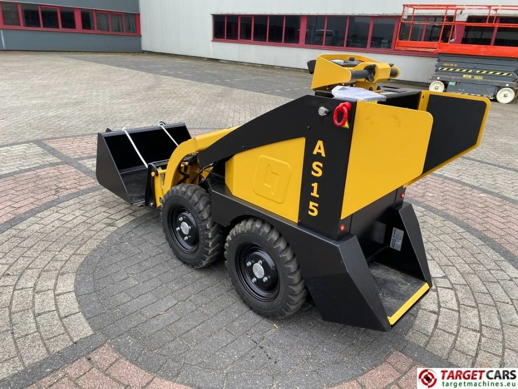 Conmeq AS15 Mini Skid Steer Loader 4x4 Electric - Мини-погрузчик с бортовым поворотом: фото 5 Conmeq AS15 Mini Skid Steer Loader 4x4 Electric - Мини-погрузчик с бортовым поворотом: фото 5