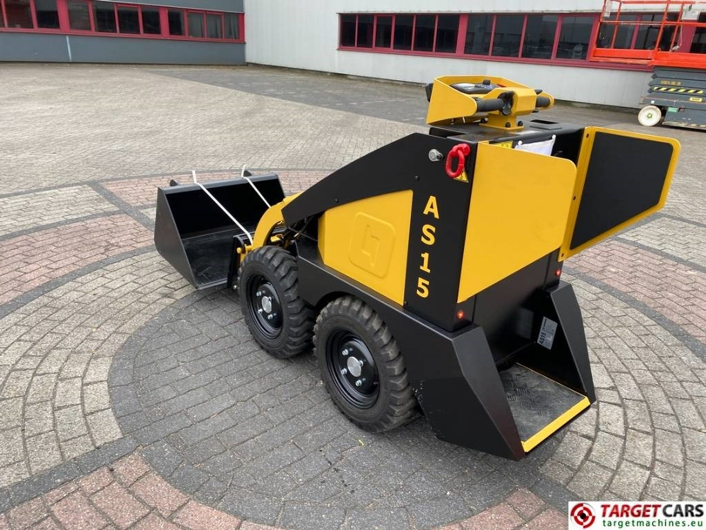 Conmeq AS15 Mini Skid Steer Loader 4x4 Electric - Мини-погрузчик с бортовым поворотом: фото 5 Conmeq AS15 Mini Skid Steer Loader 4x4 Electric - Мини-погрузчик с бортовым поворотом: фото 5