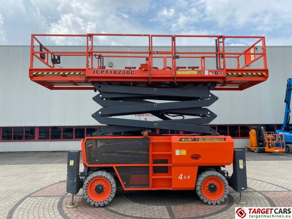 Dingli JCPT1823DC Electric 4x4 Scissor Work Lift 1800cm  - Ножничный подъемник: фото 5 Dingli JCPT1823DC Electric 4x4 Scissor Work Lift 1800cm  - Ножничный подъемник: фото 5
