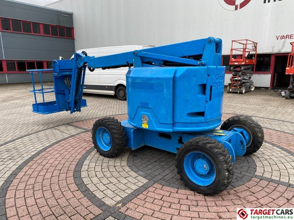 Genie Z-34/22 Articulated 4x4 Diesel Boom WorkLift 12.4M  - Другая техника: фото 4 Genie Z-34/22 Articulated 4x4 Diesel Boom WorkLift 12.4M  - Другая техника: фото 4