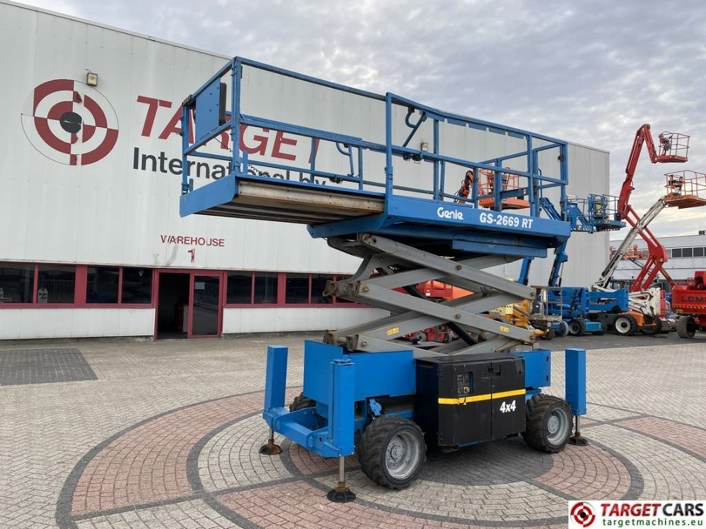 Genie GS-2669RT Diesel 4x4 Scissor Work Lift 1000cm  в лизинг Genie GS-2669RT Diesel 4x4 Scissor Work Lift 1000cm: фото 17 Genie GS-2669RT Diesel 4x4 Scissor Work Lift 1000cm  в лизинг Genie GS-2669RT Diesel 4x4 Scissor Work Lift 1000cm: фото 17