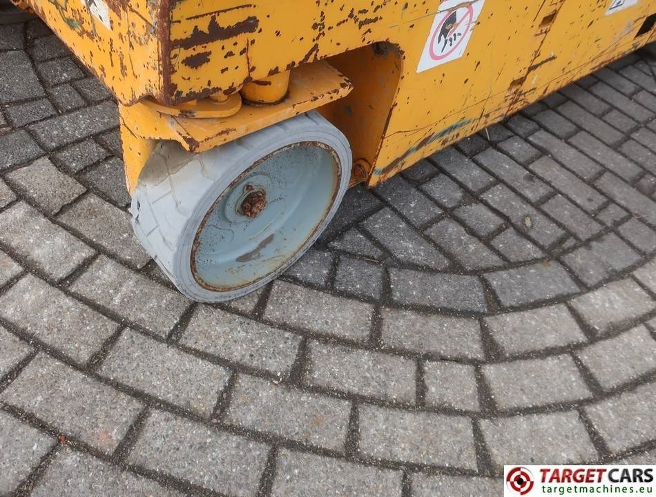 Ножничный подъемник Genie GS-3246 Electric Scissor Work Lift 1175cm DEFECT: фото 16