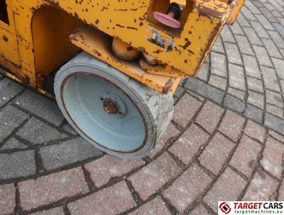 Ножничный подъемник Genie GS-3246 Electric Scissor Work Lift 1175cm DEFECT: фото 17