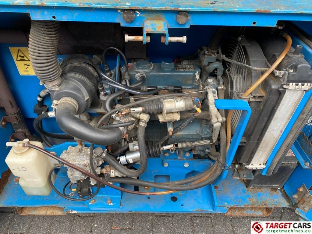 Ножничный подъемник Genie GS-4069 RT LPG 4x4 Scissor Work Lift 1412cm: фото 15 Ножничный подъемник Genie GS-4069 RT LPG 4x4 Scissor Work Lift 1412cm: фото 15