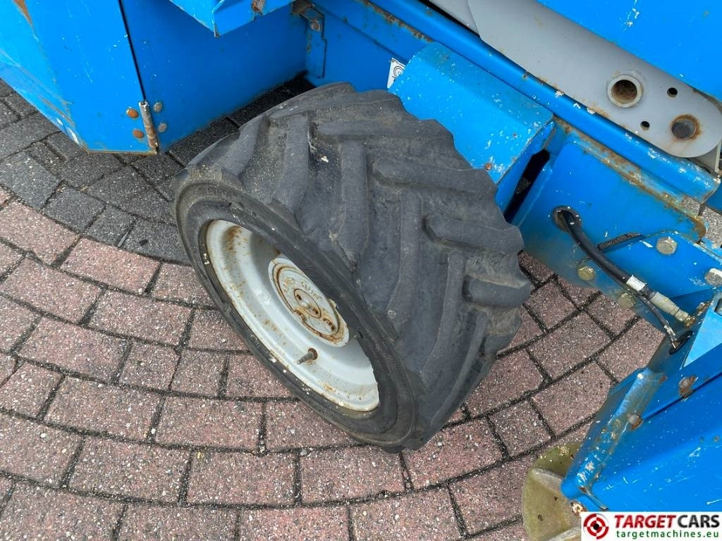 Ножничный подъемник Genie GS-4069 RT LPG 4x4 Scissor Work Lift 1412cm: фото 24 Ножничный подъемник Genie GS-4069 RT LPG 4x4 Scissor Work Lift 1412cm: фото 24