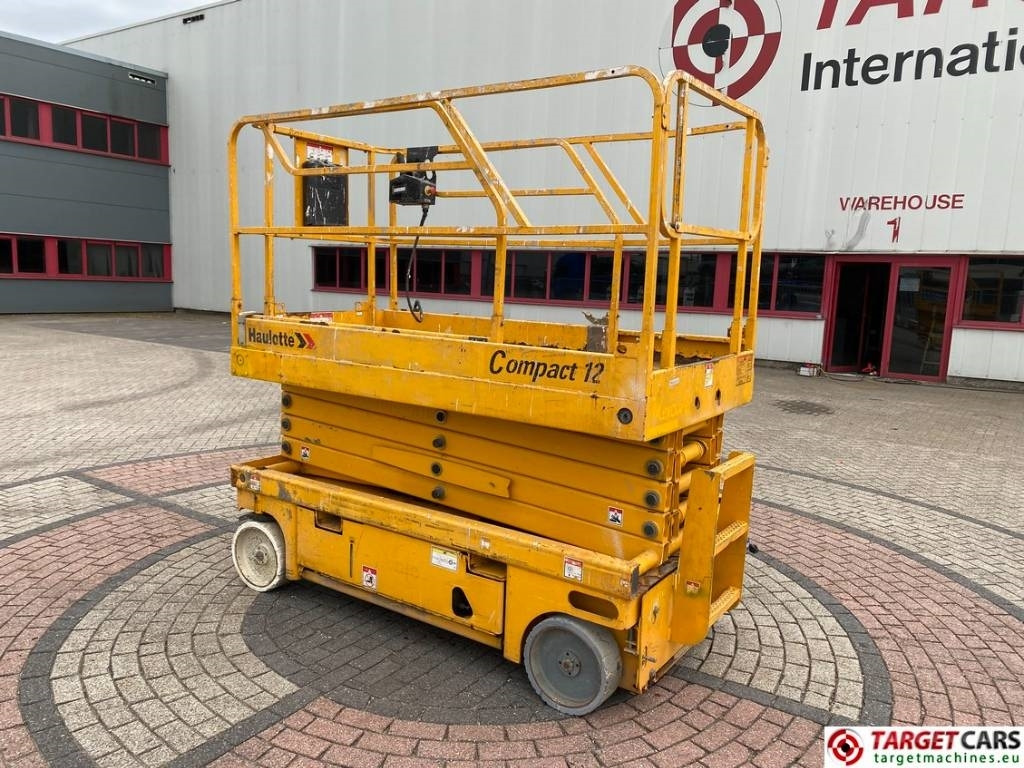 Haulotte Compact 12 Electric Scissor Work Lift 1200cm - Ножничный подъемник: фото 4 Haulotte Compact 12 Electric Scissor Work Lift 1200cm - Ножничный подъемник: фото 4