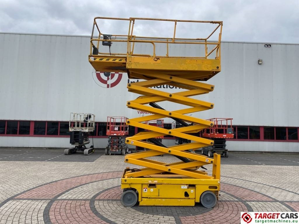 Haulotte Compact 14 Electric Scissor Work Lift 1385cm - Ножничный подъемник: фото 5 Haulotte Compact 14 Electric Scissor Work Lift 1385cm - Ножничный подъемник: фото 5