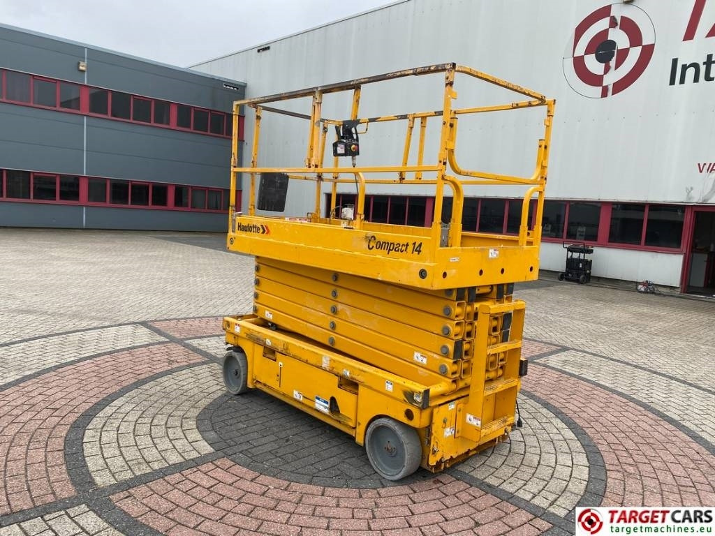 Haulotte Compact 14 Electric Scissor Work Lift 1385cm - Ножничный подъемник: фото 4 Haulotte Compact 14 Electric Scissor Work Lift 1385cm - Ножничный подъемник: фото 4