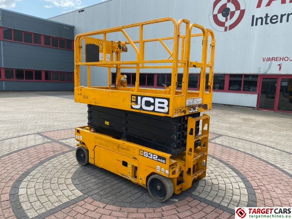 JCB S3246E Electric Scissor Work Lift 1200cm - Ножничный подъемник: фото 4 JCB S3246E Electric Scissor Work Lift 1200cm - Ножничный подъемник: фото 4