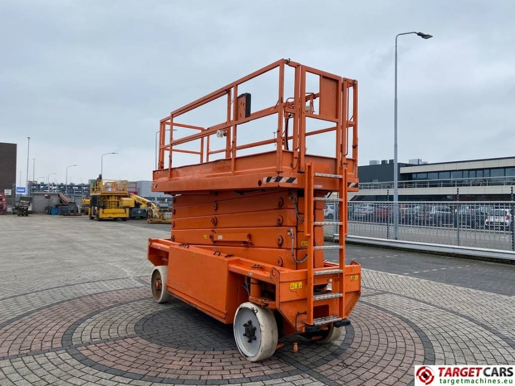 JLG 153-12 Liftlux Electric Scissor Work Lift 1730cm - Ножничный подъемник: фото 2 JLG 153-12 Liftlux Electric Scissor Work Lift 1730cm - Ножничный подъемник: фото 2