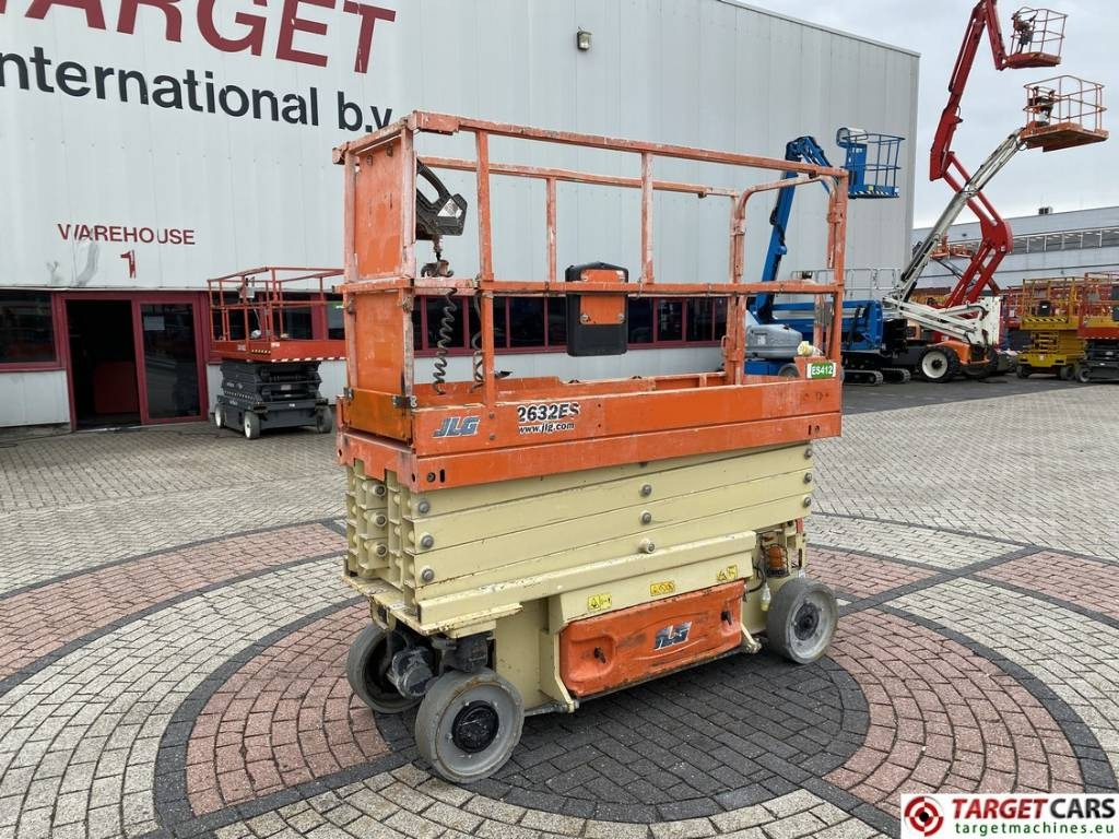 JLG 2632ES Electric Scissor Work Lift 977cm  - Ножничный подъемник: фото 1 JLG 2632ES Electric Scissor Work Lift 977cm  - Ножничный подъемник: фото 1