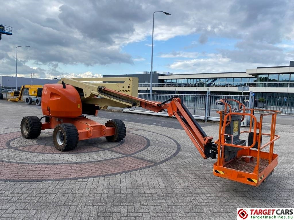 JLG 510AJ Articulated 4x4 Diesel Boom Work Lift 1781cm - Коленчатый подъемник: фото 2 JLG 510AJ Articulated 4x4 Diesel Boom Work Lift 1781cm - Коленчатый подъемник: фото 2