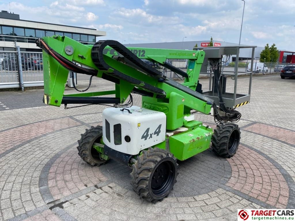 Niftylift HR12D 4WD Articulated Diesel Boom Work Lift 1220cm - Коленчатый подъемник: фото 3 Niftylift HR12D 4WD Articulated Diesel Boom Work Lift 1220cm - Коленчатый подъемник: фото 3
