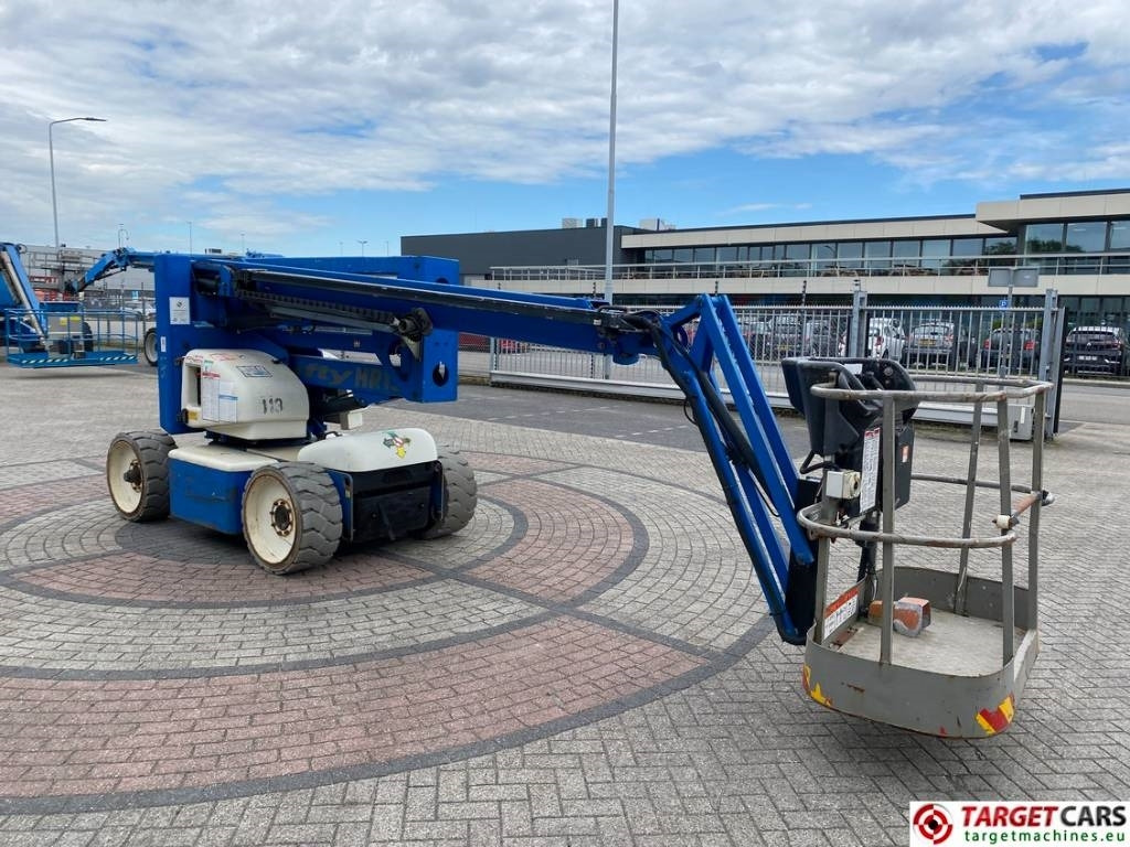 Niftylift HR15NDE HyBrid Articulated Boom Work Lift 1550cm - Коленчатый подъемник: фото 2 Niftylift HR15NDE HyBrid Articulated Boom Work Lift 1550cm - Коленчатый подъемник: фото 2