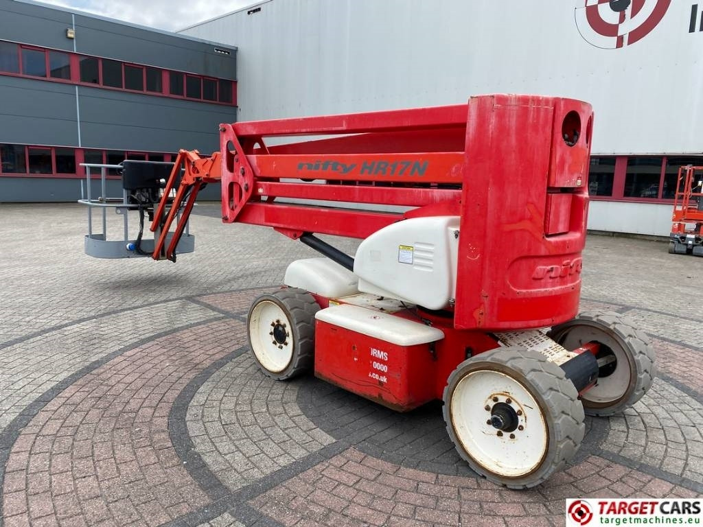Niftylift HR17NDE HyBrid Articulated Boom Work Lift 1700cm - Коленчатый подъемник: фото 4 Niftylift HR17NDE HyBrid Articulated Boom Work Lift 1700cm - Коленчатый подъемник: фото 4